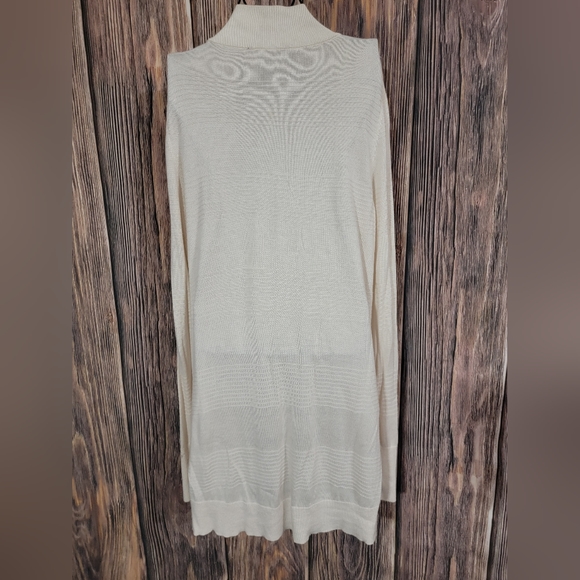 Light beige (off white) sweater - Picture 5 of 5